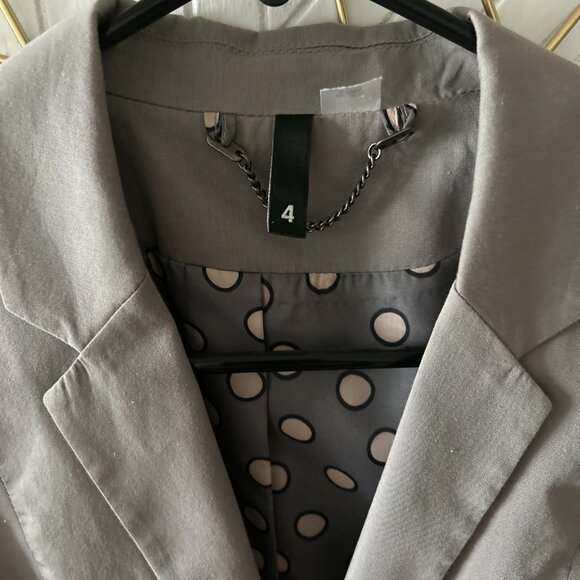Divided Jackets & Blazers - H&M cropped blazer, Size 4,  Lighter Gray Color